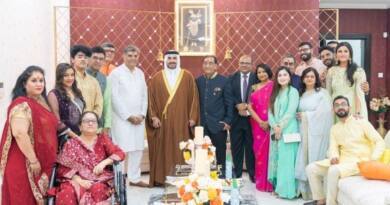 This Diwali HH Shaikh Mohammed bin Salman Al Khalifa visits Indian families living in Bahrain.