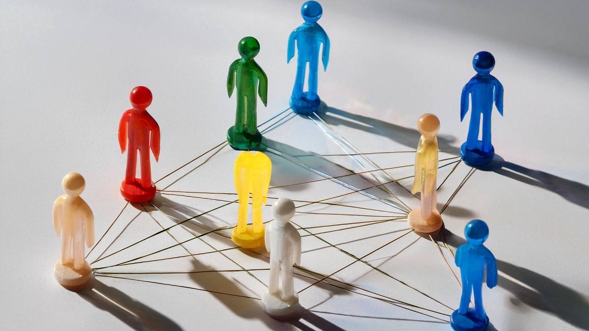 Mastering Internal Communications: How To Make Better Connections At Workplace?