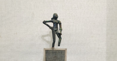 Dancing Girl Of The Indus: Revealing A World Of Secrets